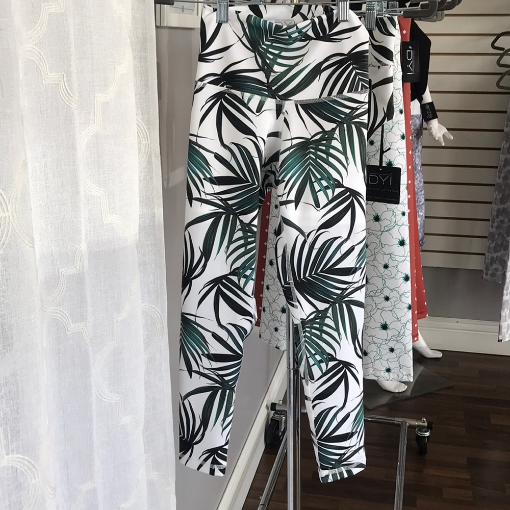 DYI Palm Print High Rise 7/8 tight